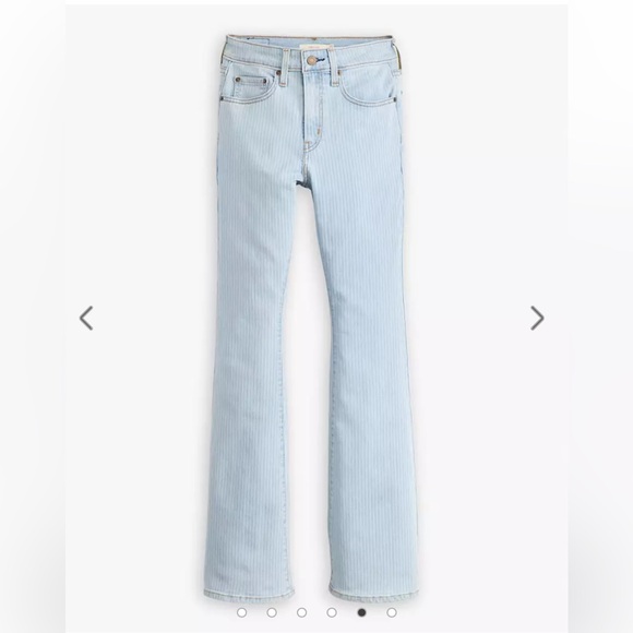 Levi's 726 HIGH RISE FLARE WOMEN'S JEANS sz 26W*32L NWT - Picture 1 of 10